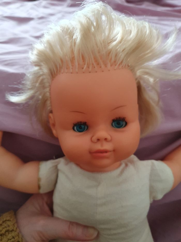 Poupée blonde années 70 yeux bleus - photo numéro 4