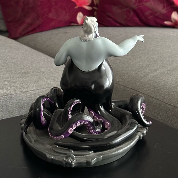 Ursula figurine - photo numéro 4