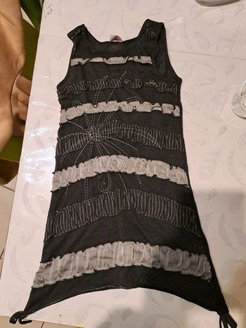 Très belle robe de soirée 8 ans