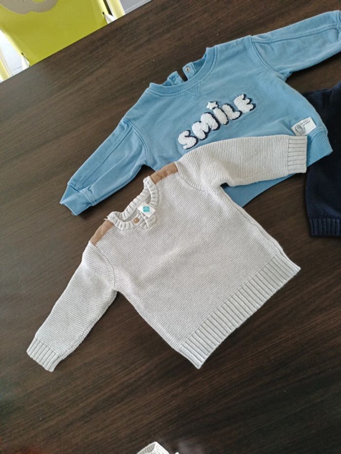 Lot garçon 4 pulls et 1 gilet 9 mois 71 cm - photo numéro 5