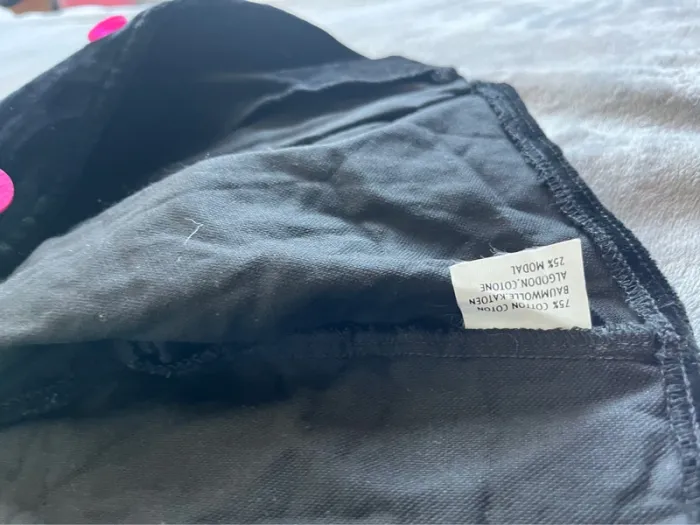 Veste vintage noir en velours – Détails boutons roses – T.S - photo numéro 2