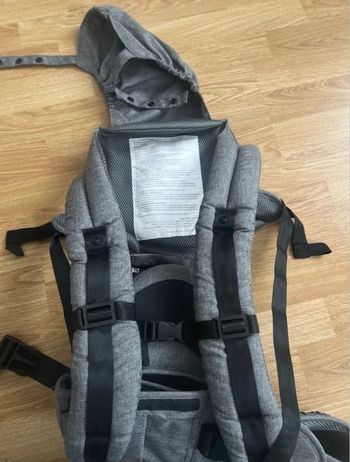 Porte bébé premaman 