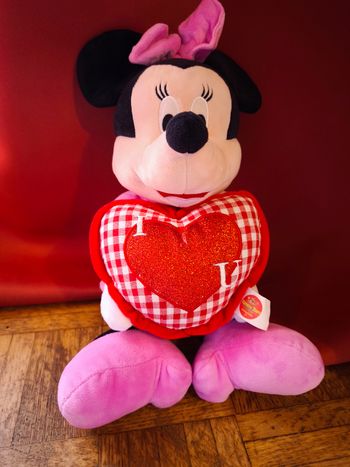 Peluche Minnie Disney coeur