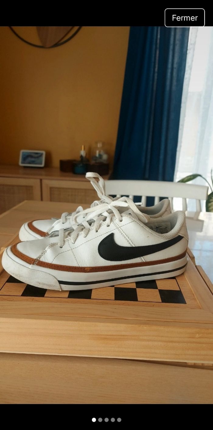 ​⚪ Baskets NIKE Blanches & Marron - Taille 35.5 👟