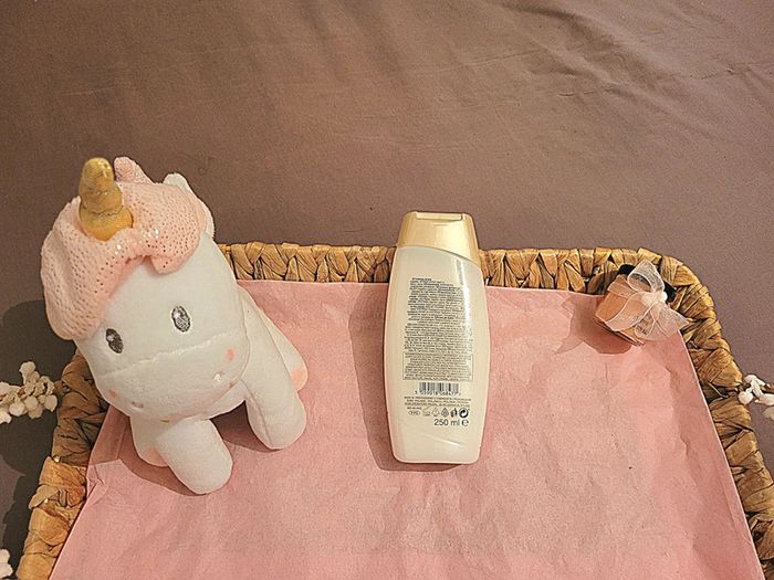 Gel douche Avon noix de coco et tiare - photo numéro 8