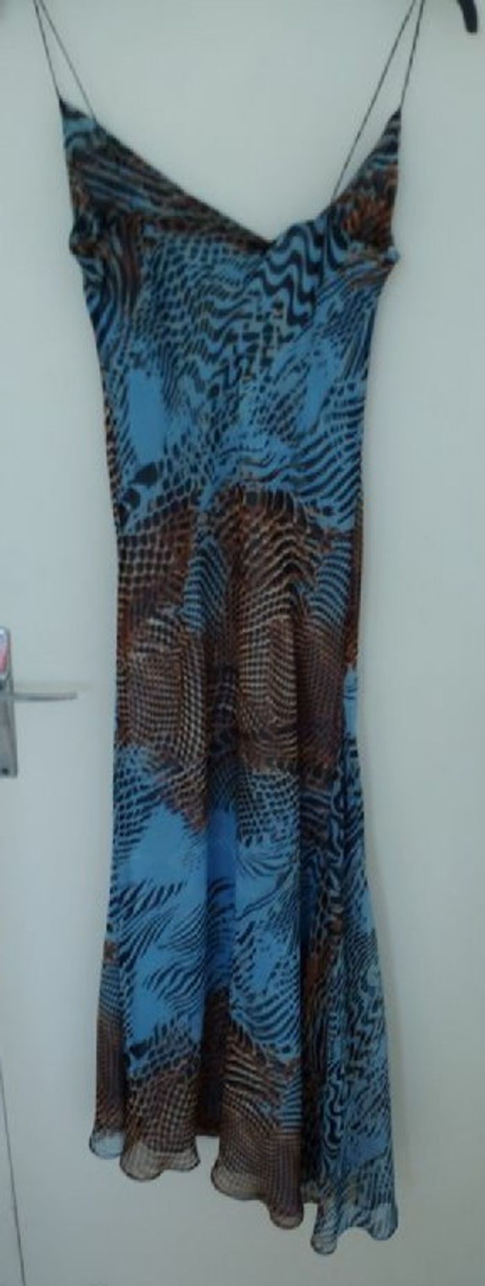 Robe de cérémonies - photo numéro 2