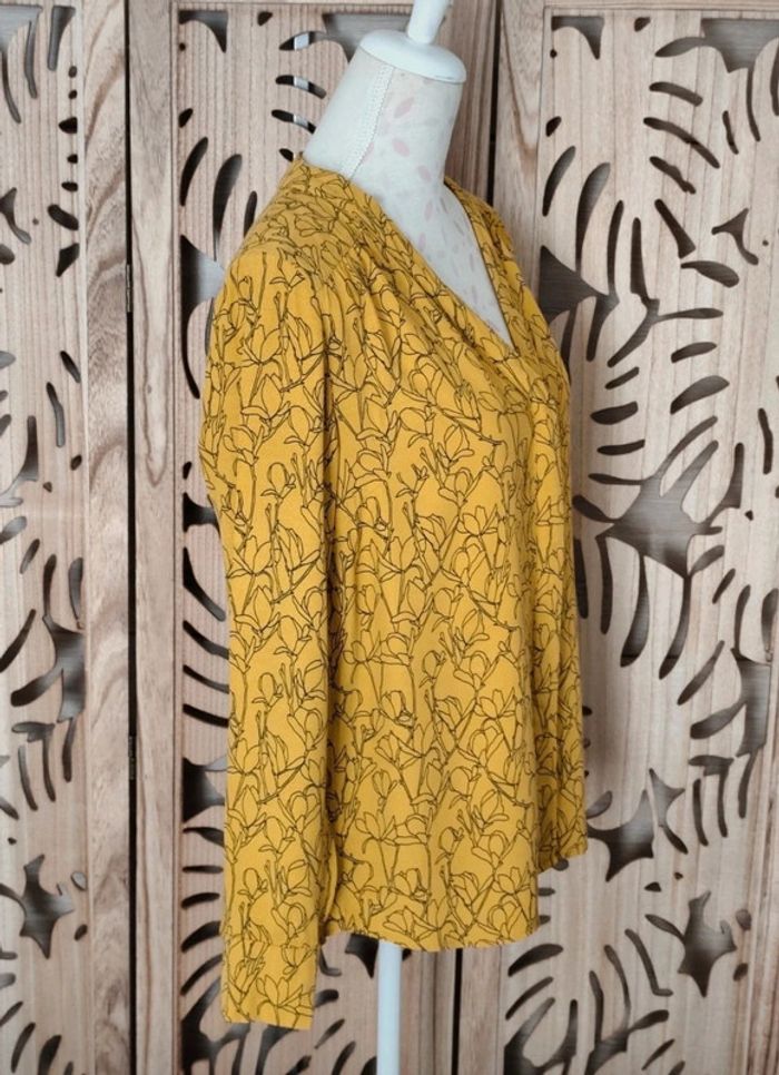 Chemisier fluide jaune moutarde - Motif floral noir - Taille 40/42 Camaïeu - photo numéro 5