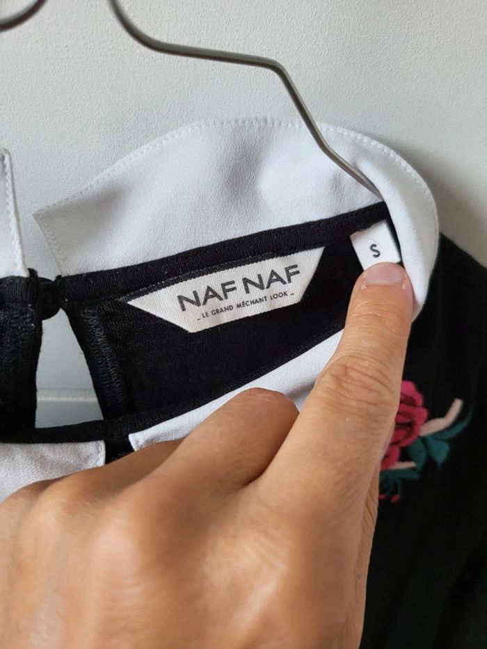 Tee shirt fin et manches dentelles noir - photo numéro 4