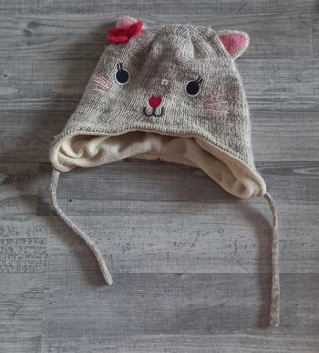 bonnet chat