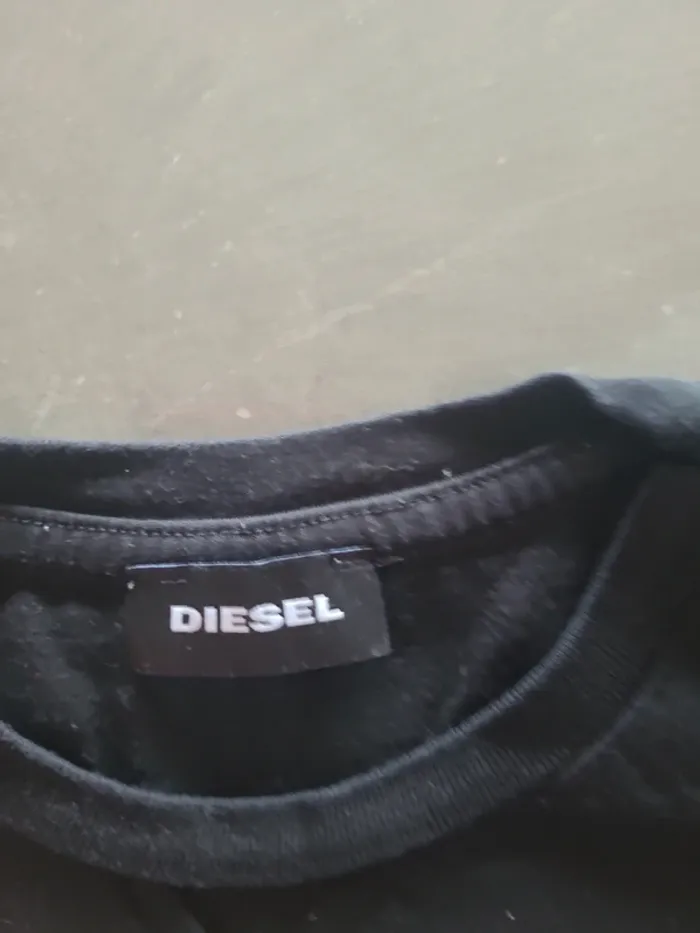 Tee-shirt Diesel 10 ans - photo numéro 5