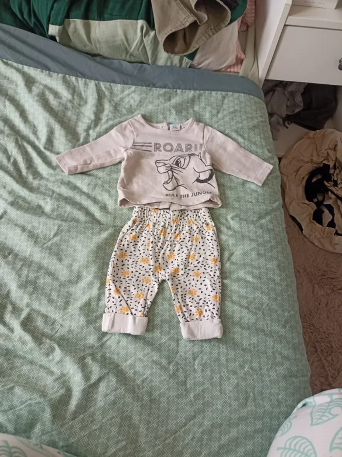 Ensemble roi lion 1 mois