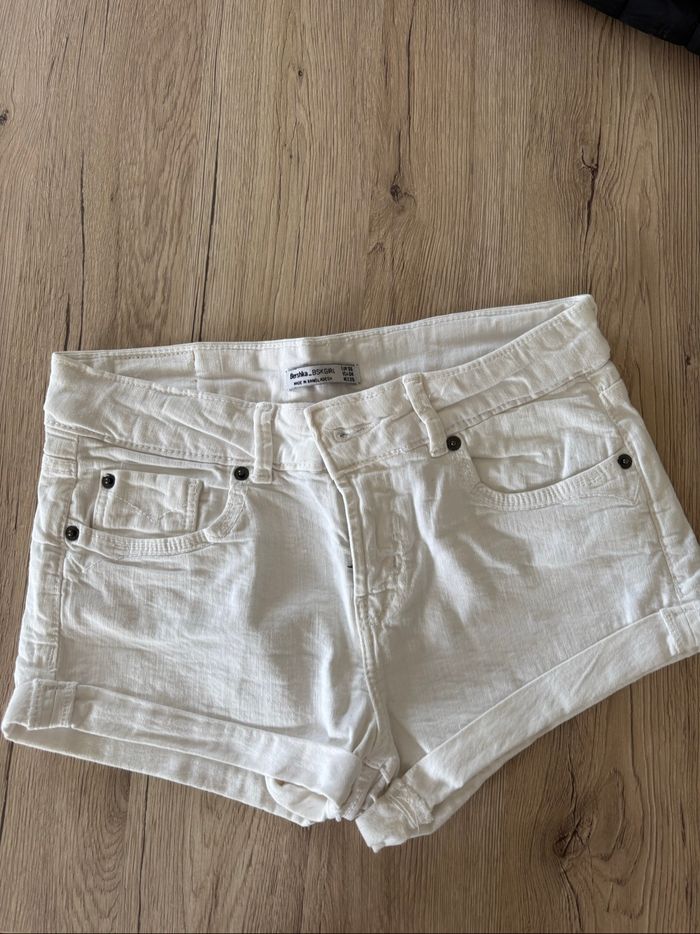 Short en jean blanc Bershka