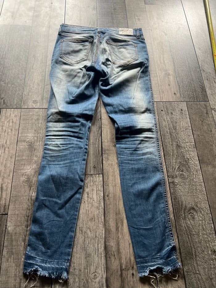 Jeans troués - photo numéro 8