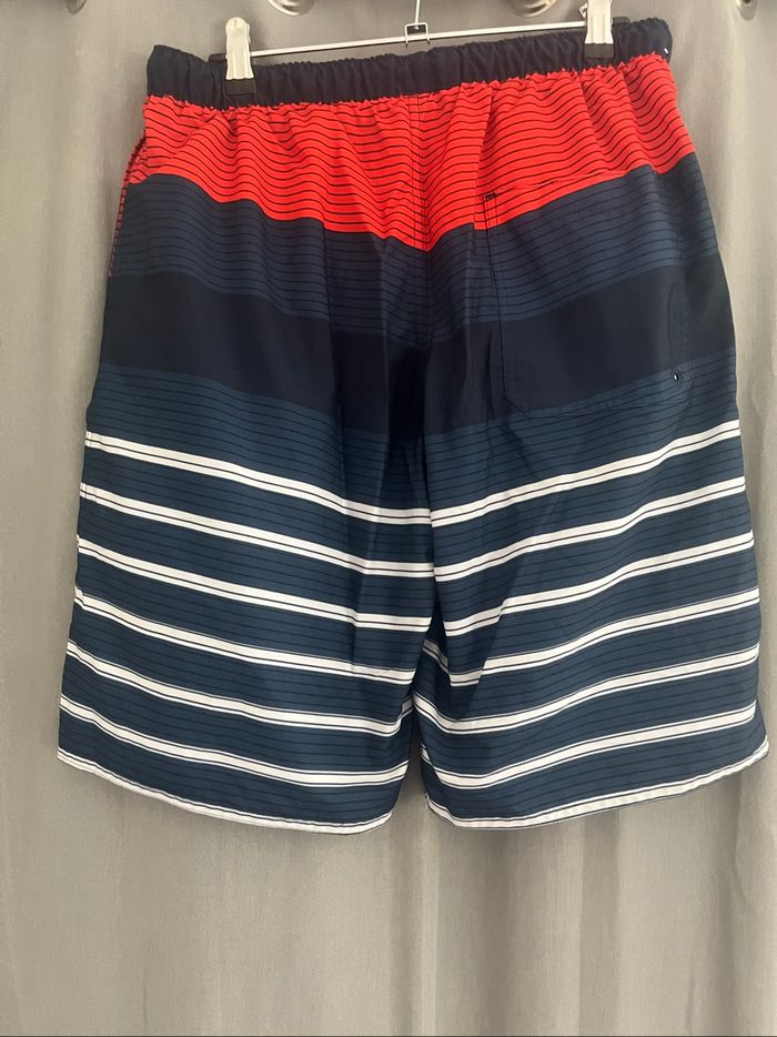Short de plage - photo numéro 2