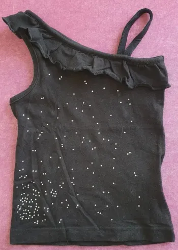Petit haut asymétrique noir 2 ans