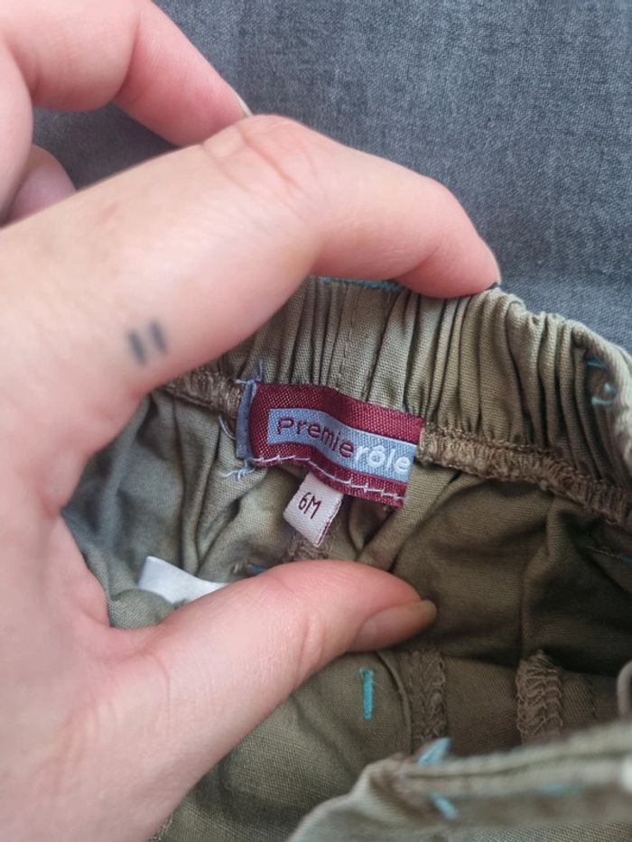 Pantalon 6 mois . Premier role - photo numéro 3