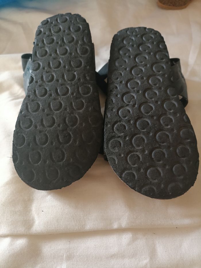 Sandales 26 - photo numéro 2