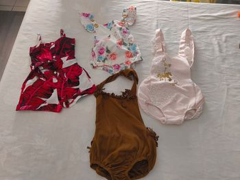 Lot vêtements été fille taille 2 ans 