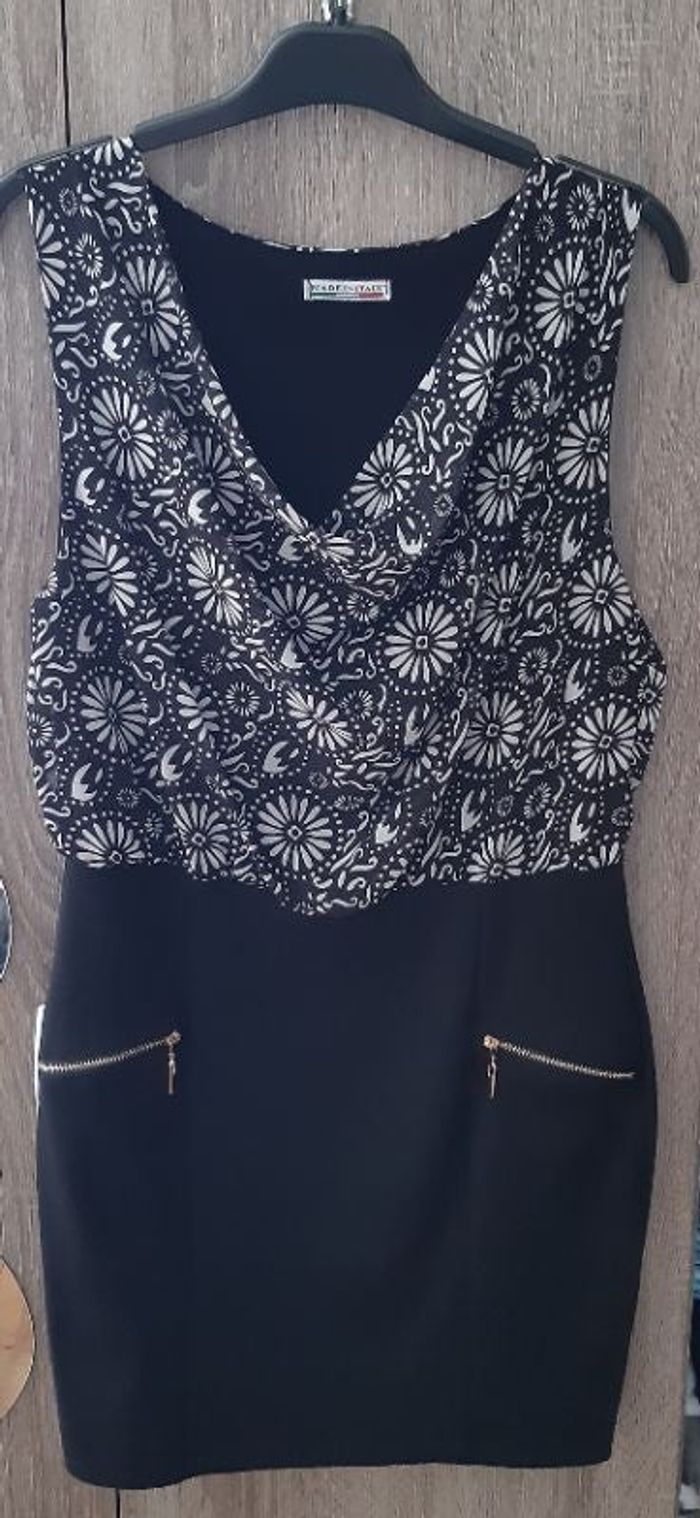 Robe chic