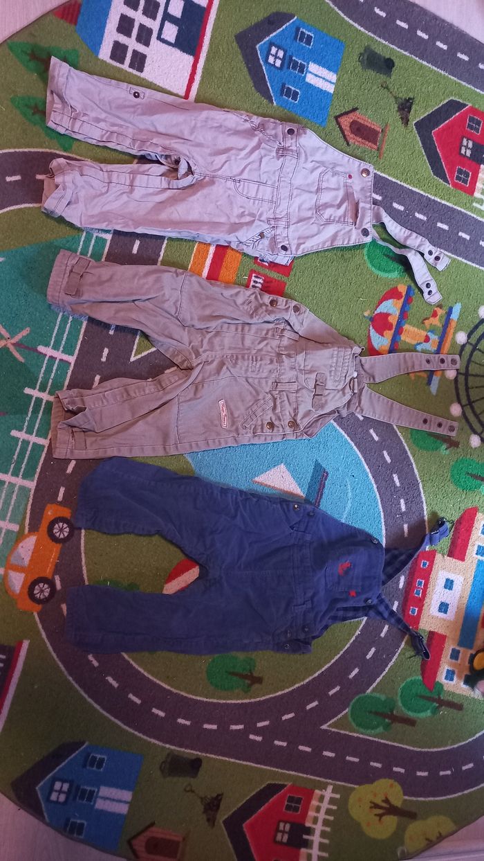 Lot 3 salopettes 18 mois