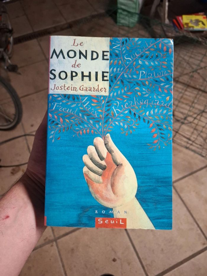 Le monde de Sophie Jostein Gaarder