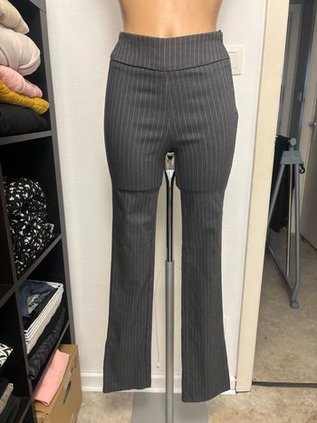 Pantalon habillé neuf