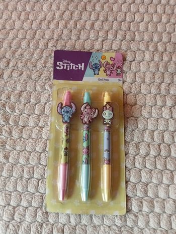 3 stylo Stitch