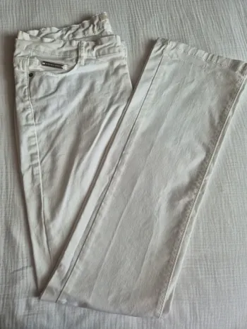 Jean blanc Camaïeu taille 42 état impeccable