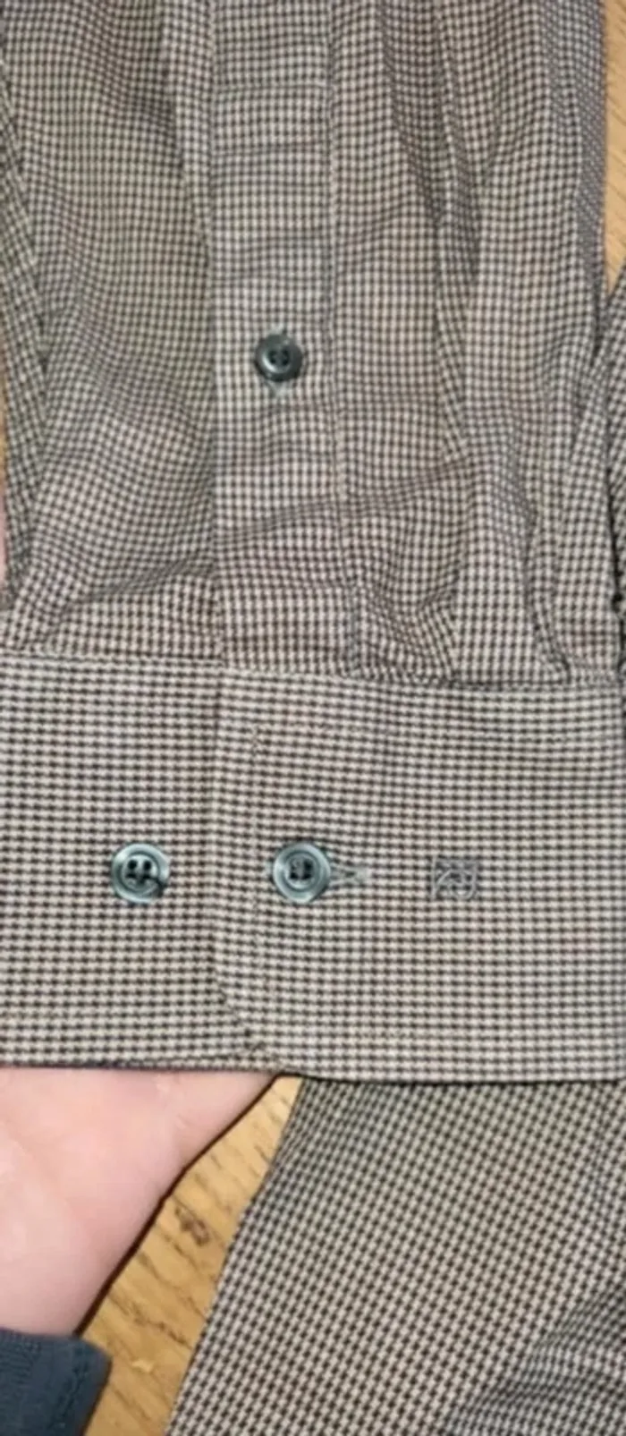 Chemise à carreaux Pierre Cardin - photo numéro 4