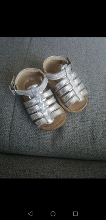 Sandales du pareil au même