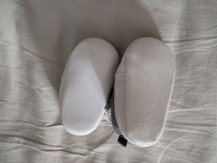 Chaussures bébé - photo numéro 4