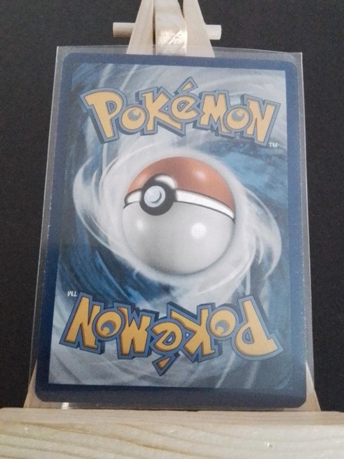 Carte Pokémon Gueriaigle Reverse 137/203 - photo numéro 2