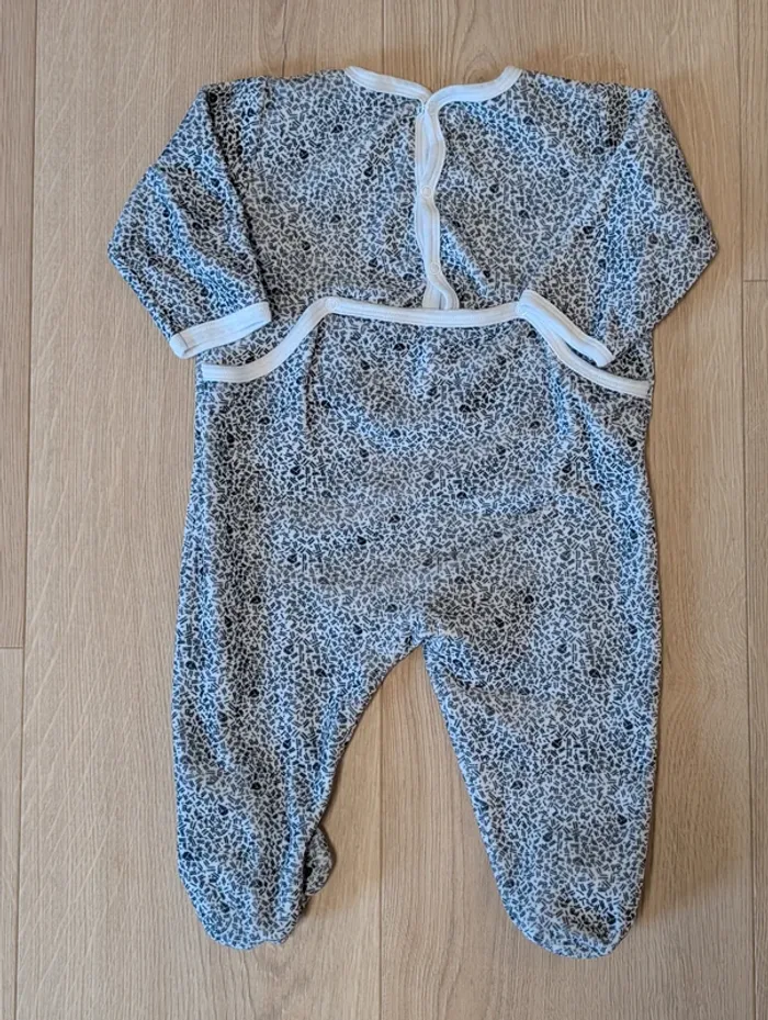Lot de 3 pyjamas velours Petit bateau - Taille : 6 mois - photo numéro 9