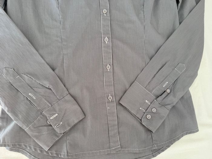 Chemise grise à rayures Taille 42 - photo numéro 4