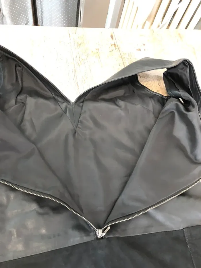 Robe en cuir véritable - photo numéro 9