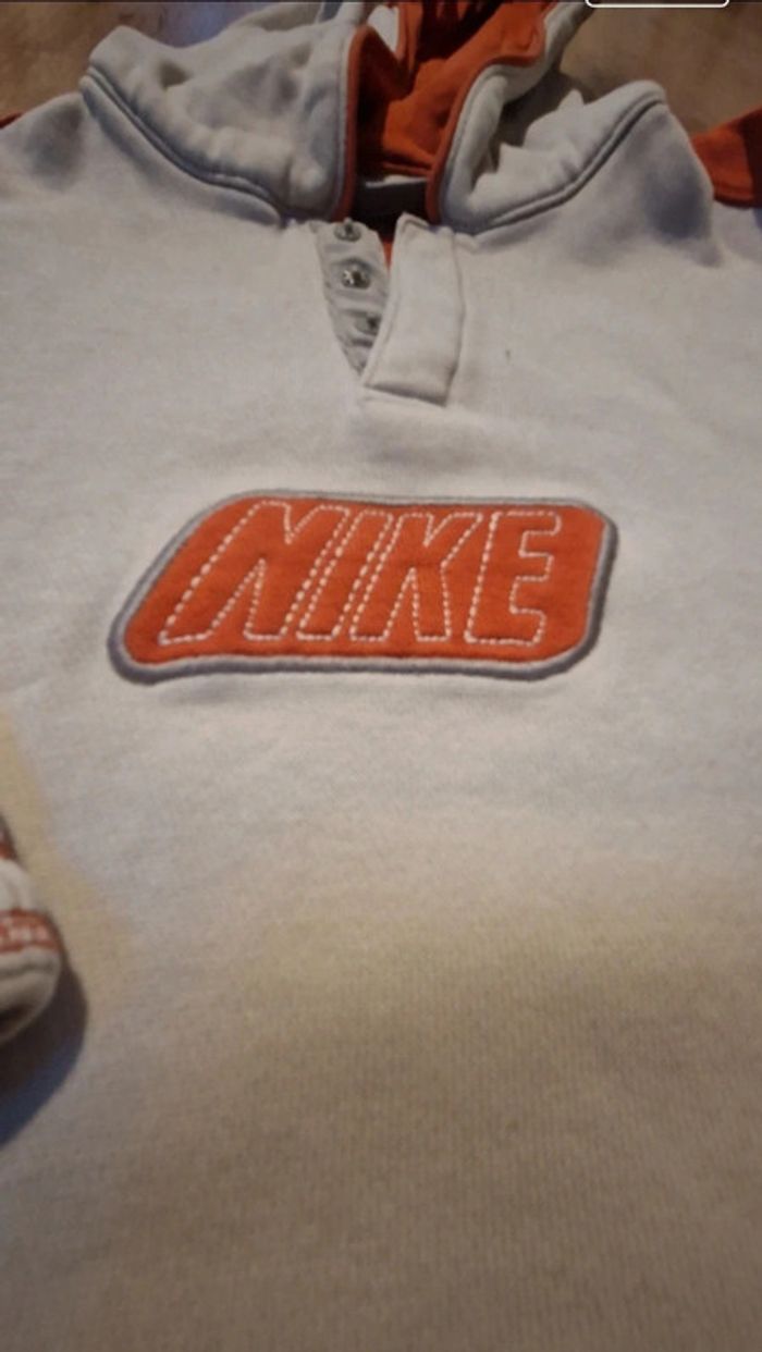 Sweat à capuche nike beige et orange - photo numéro 2