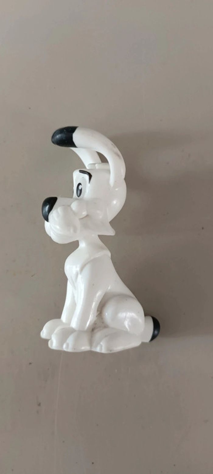 Figurine Idéfix Mcdonald's 2012 - photo numéro 2