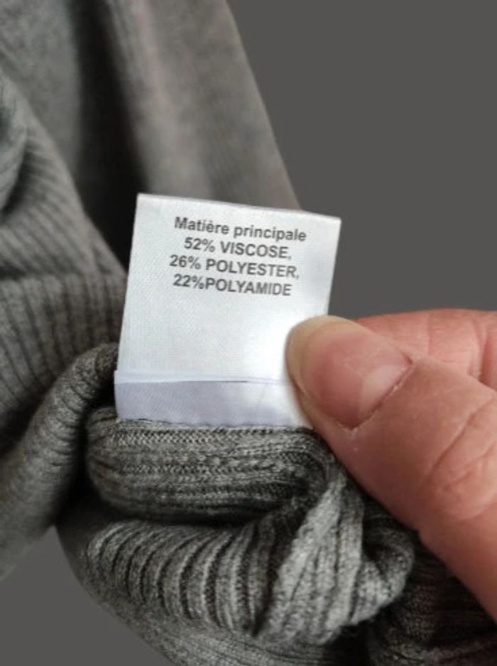 Pull gris plumes d'une valeur de 69.95€ - photo numéro 7