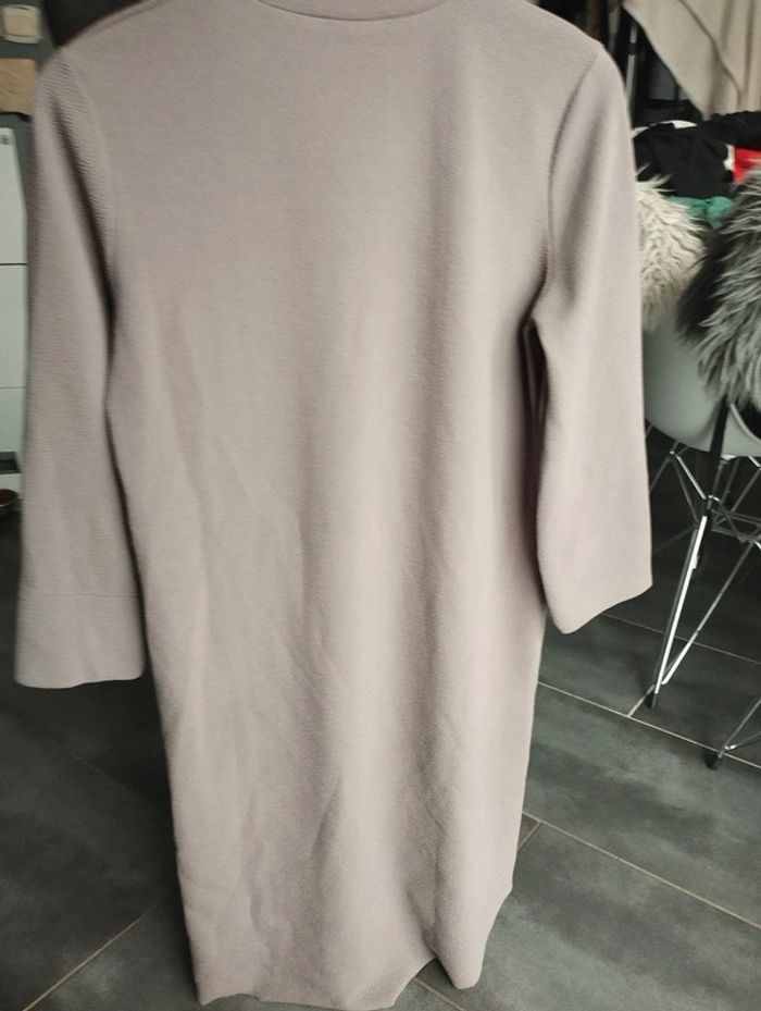 Robe droite noire Zara t. 36 - photo numéro 2