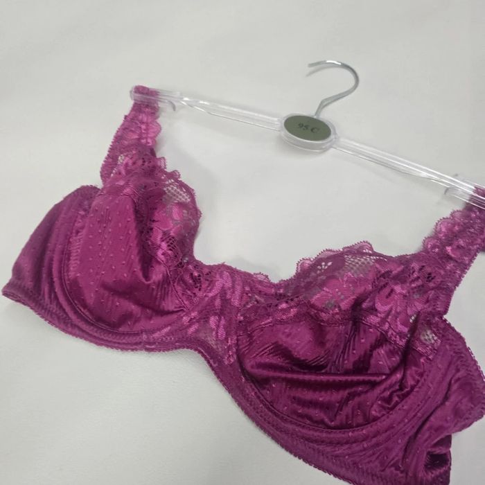 Soutien gorge dentelle - photo numéro 2