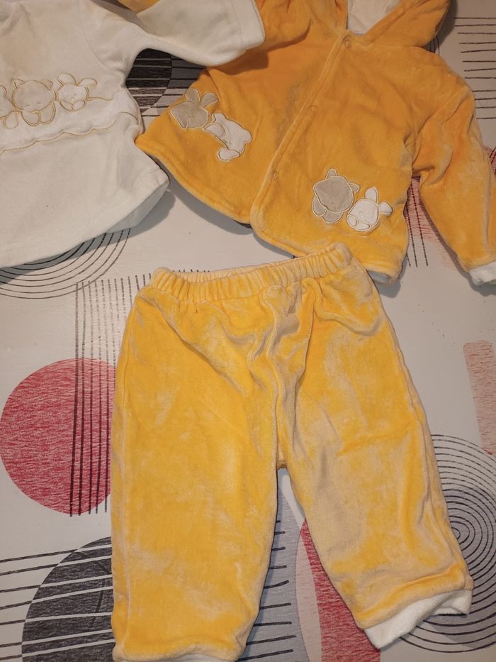 Tenue ensemble très chaud Taille 6 mois - photo numéro 2