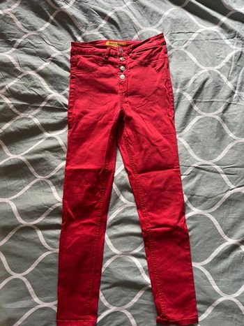 Jean rouge taille haute Jennyfer T.36