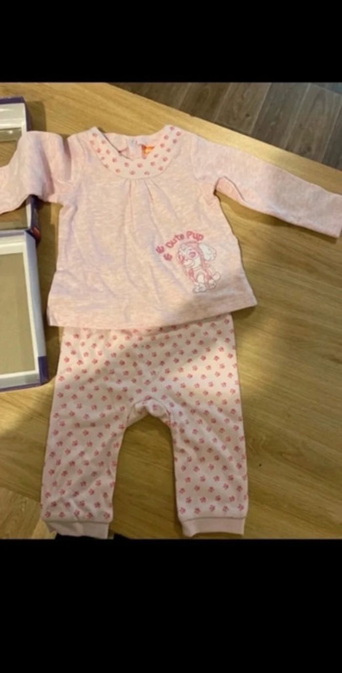Patte patrouille : Pyjama 2 pièces taille 6 mois neuf - photo numéro 3