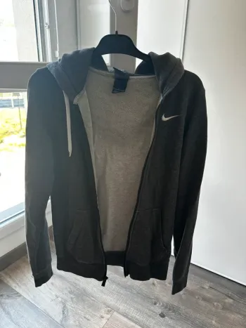 Veste Nike à capuche