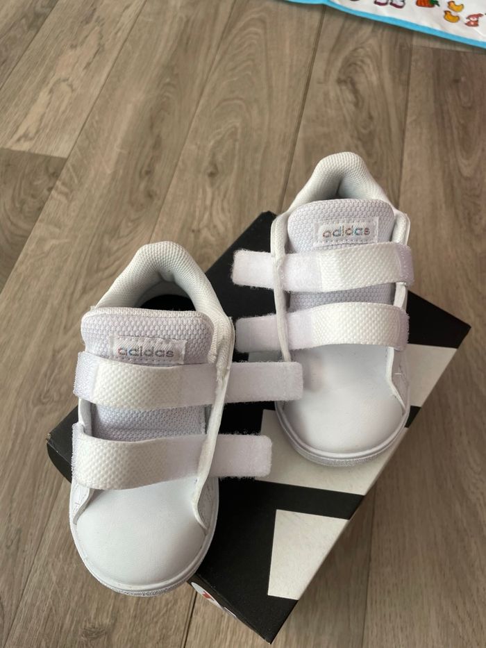 Baskets adidas - photo numéro 4