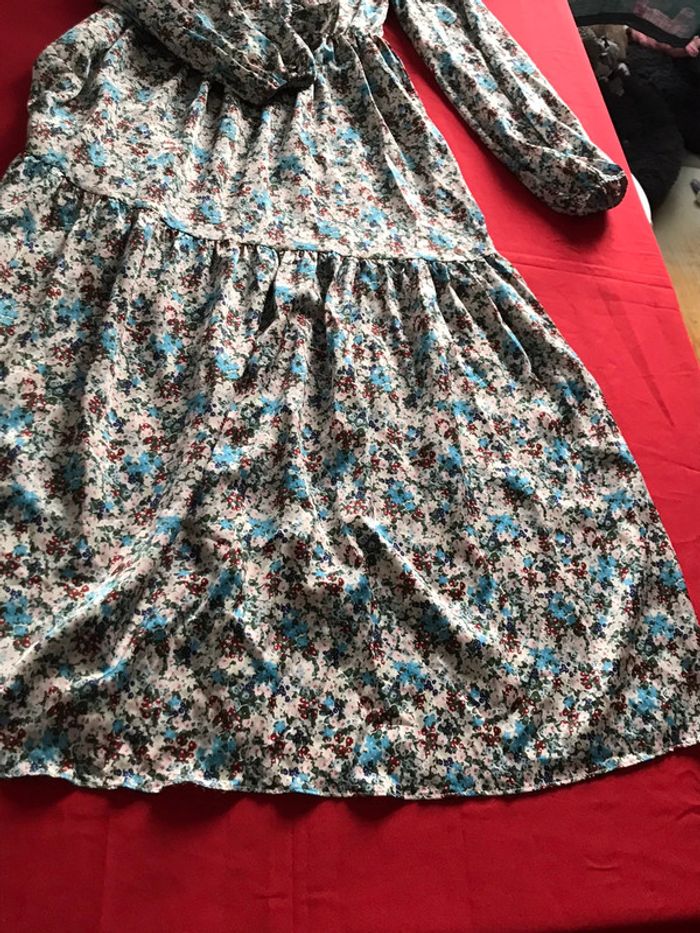 Robe longue à manches longues marque Glamourous taille 34 - photo numéro 16