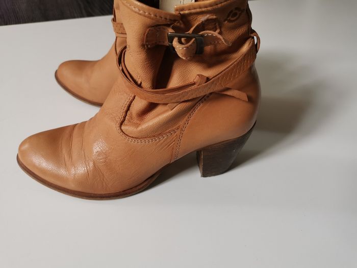 Bottines en cuir Bonobo Pointure 36 💘 - photo numéro 3