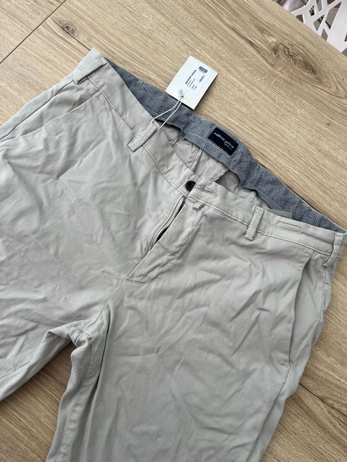 Superbe Pantalon Chino Anthony Garçon taille 46 neuf avec étiquette couleur beige gris - photo numéro 6