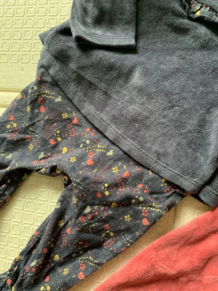 Lot de 2 pyjamas velours tao 6 mois tbe - photo numéro 6