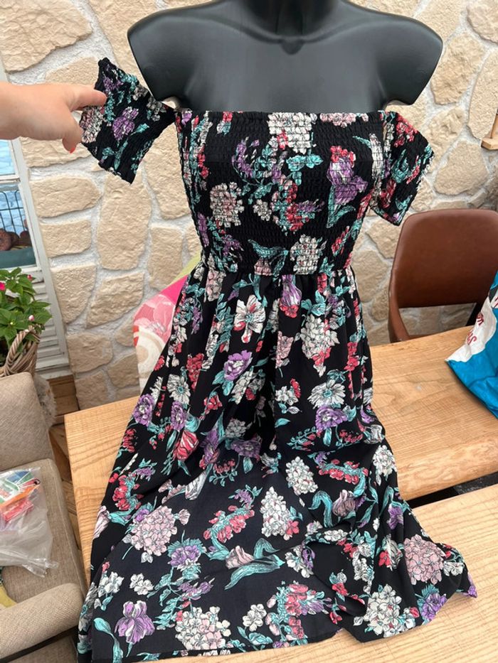 Robe longue amisu new yorker taille S 36 Combishort combinaison short été cape noire à fleurs